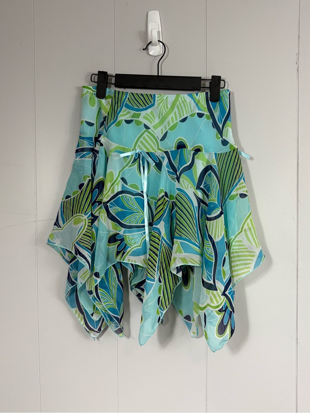 Vintage Asymmetrical Flowy Tropical Floral Hawaiian Skirt Large 12-14 Preppy